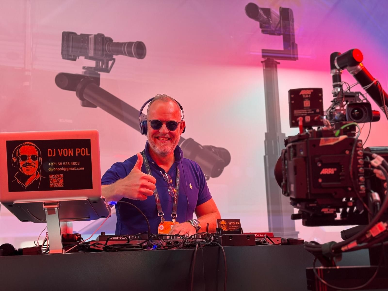 DJ von Pol performing at a technology event